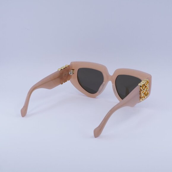 Loewe LW40154U 72E Sunglasses Shiny Pink Cat Eye Frame, Smoke Lenses - Picture 10 of 11